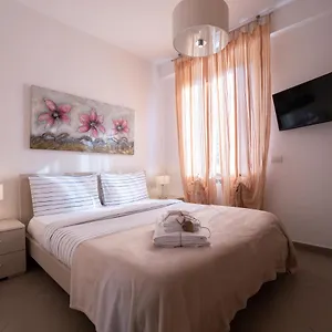 https://casa-martine-holiday-in-riviera.hotelitalianriviera.com